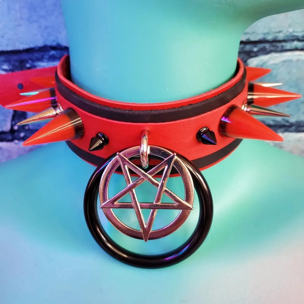 Choker jewelry photo