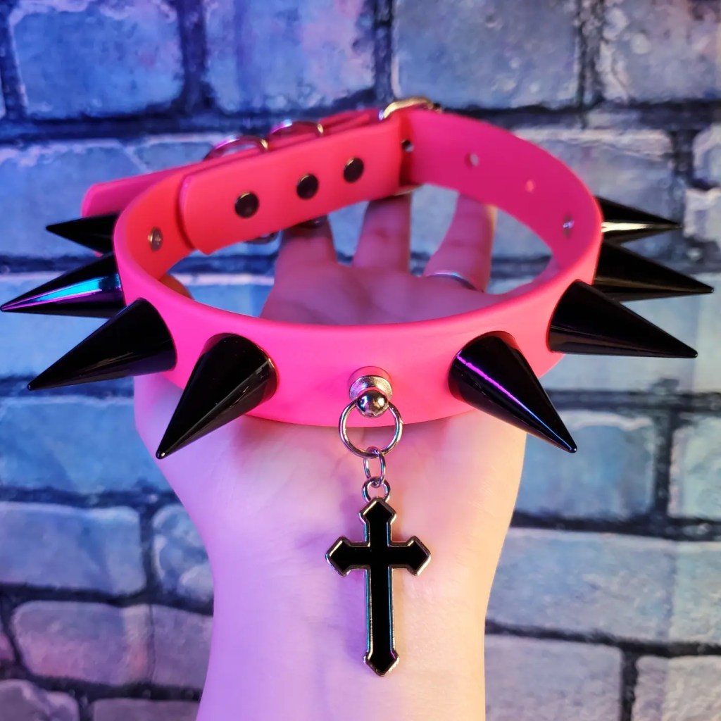 Choker jewelry photo